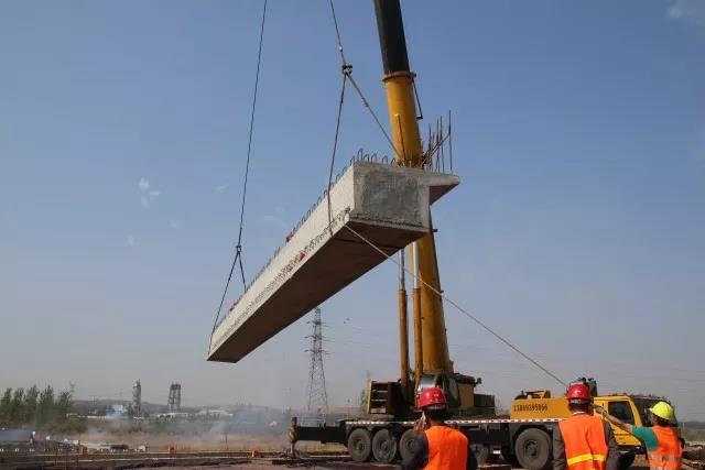 吊裝作業過程中到底存在什么樣的危險？