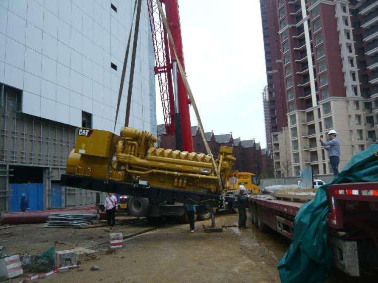 無錫精密設備吊裝公司:吊裝工具在使用時要注意哪些地方？